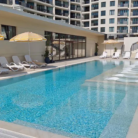 Europroperties Skyline Appartement