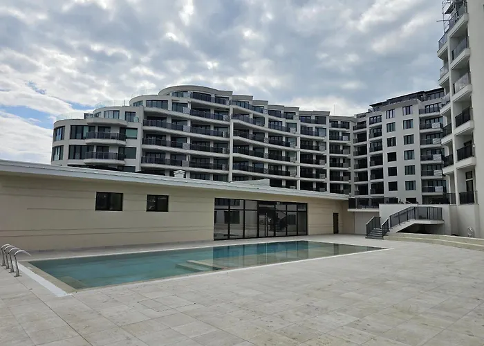 Apartment Europroperties Skyline *