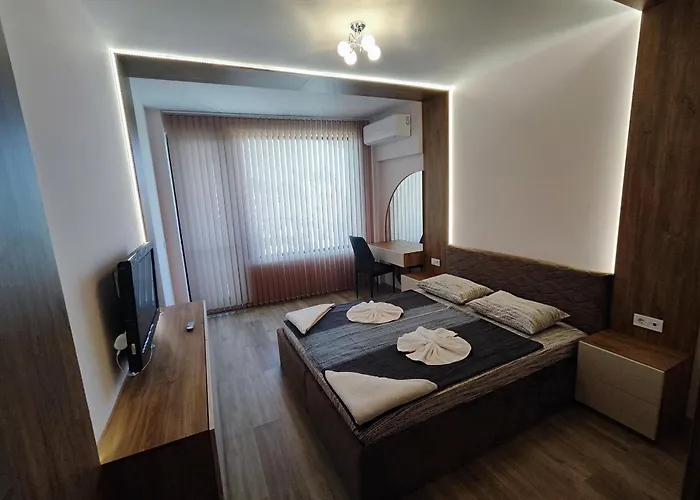 Europroperties Skyline Apartment Warna